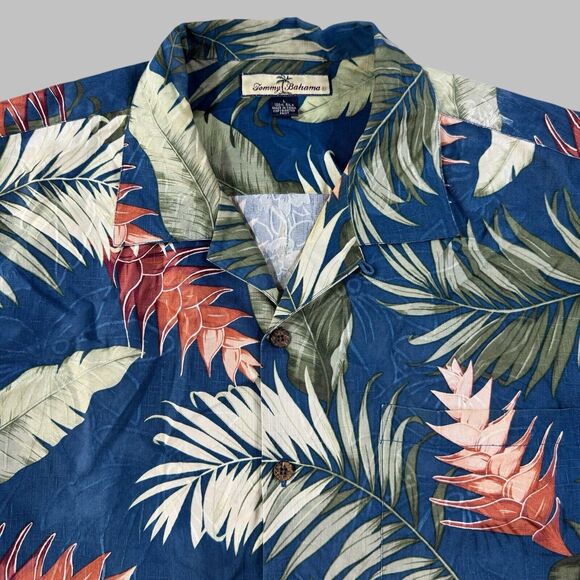 Tommy Bahama Shirt Mens Large Blue Floral Hawaiian 100% Silk Palm Tree Button Up - Picture 1 of 12